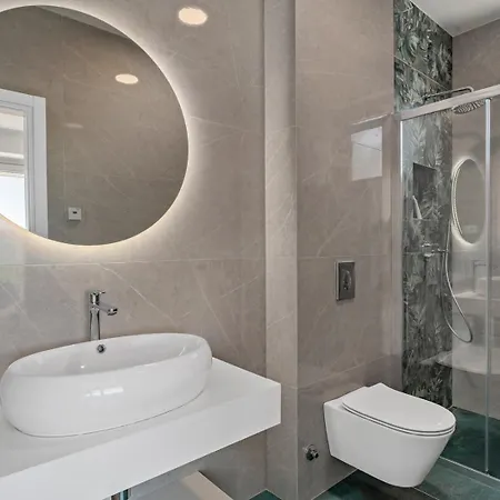 Вілла Hillside Gem Heated Pool,hottub,billiard