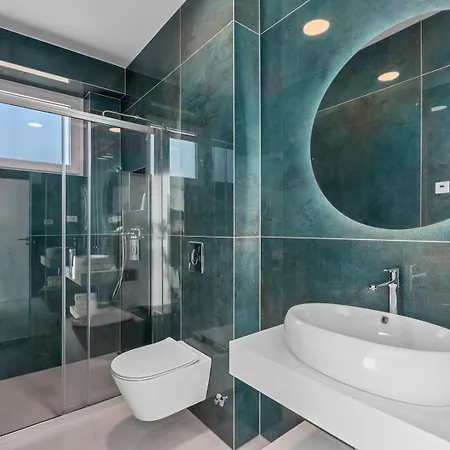 Hillside Gem Heated Pool,hottub,billiard * إيموتسكي