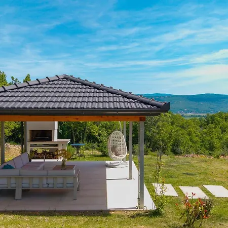 Hillside Gem Heated Pool,hottub,billiard *