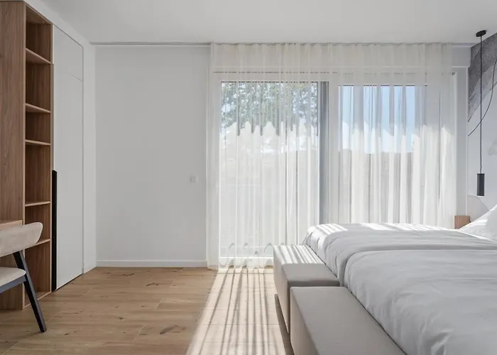 Hillside Gem Heated Pool,hottub,billiard